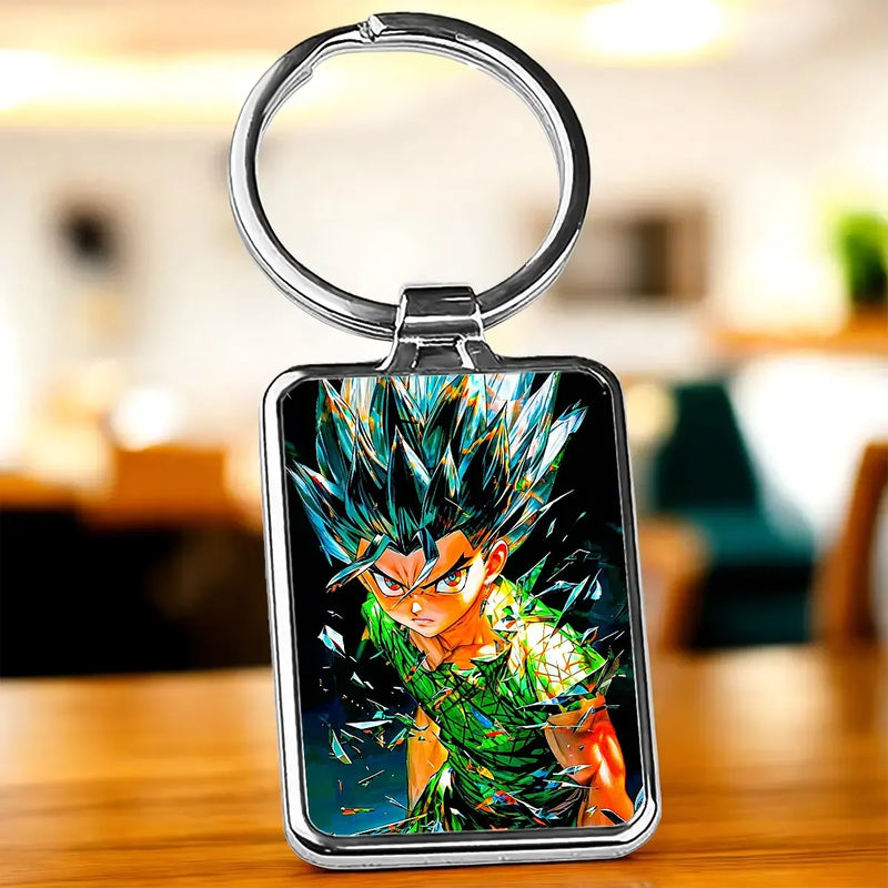 Porte-clé Gon avec Stain de Beyblade, cadre argenté et cheveux verts